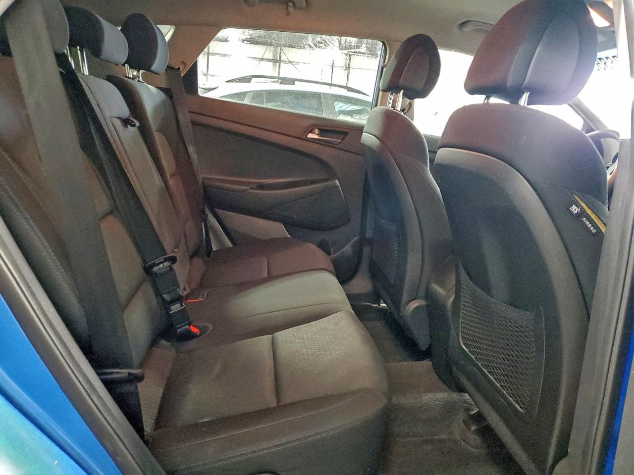 2017 HYUNDAI TUCSON SE photo 11