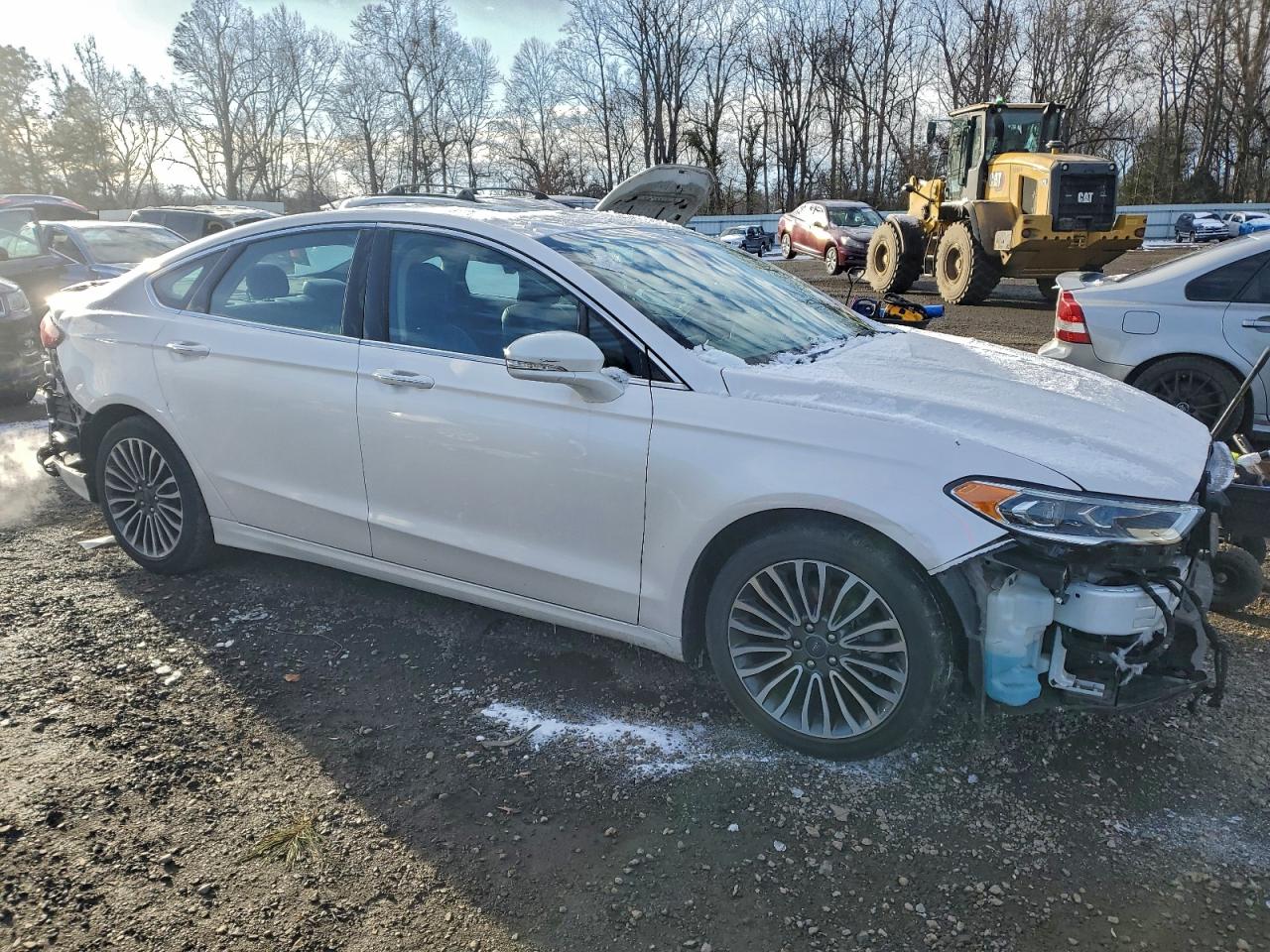 2017 FORD FUSION TITANIUM photo 4