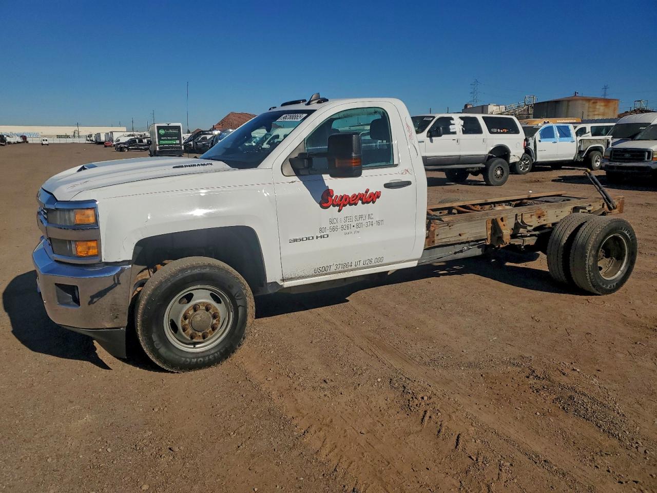 2018 CHEVROLET SILVERADO TRUCK CAB AND CHASSIS photo 2