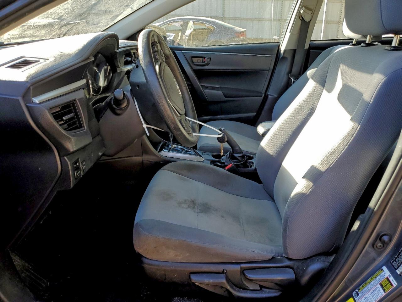 2016 TOYOTA COROLLA L photo 7