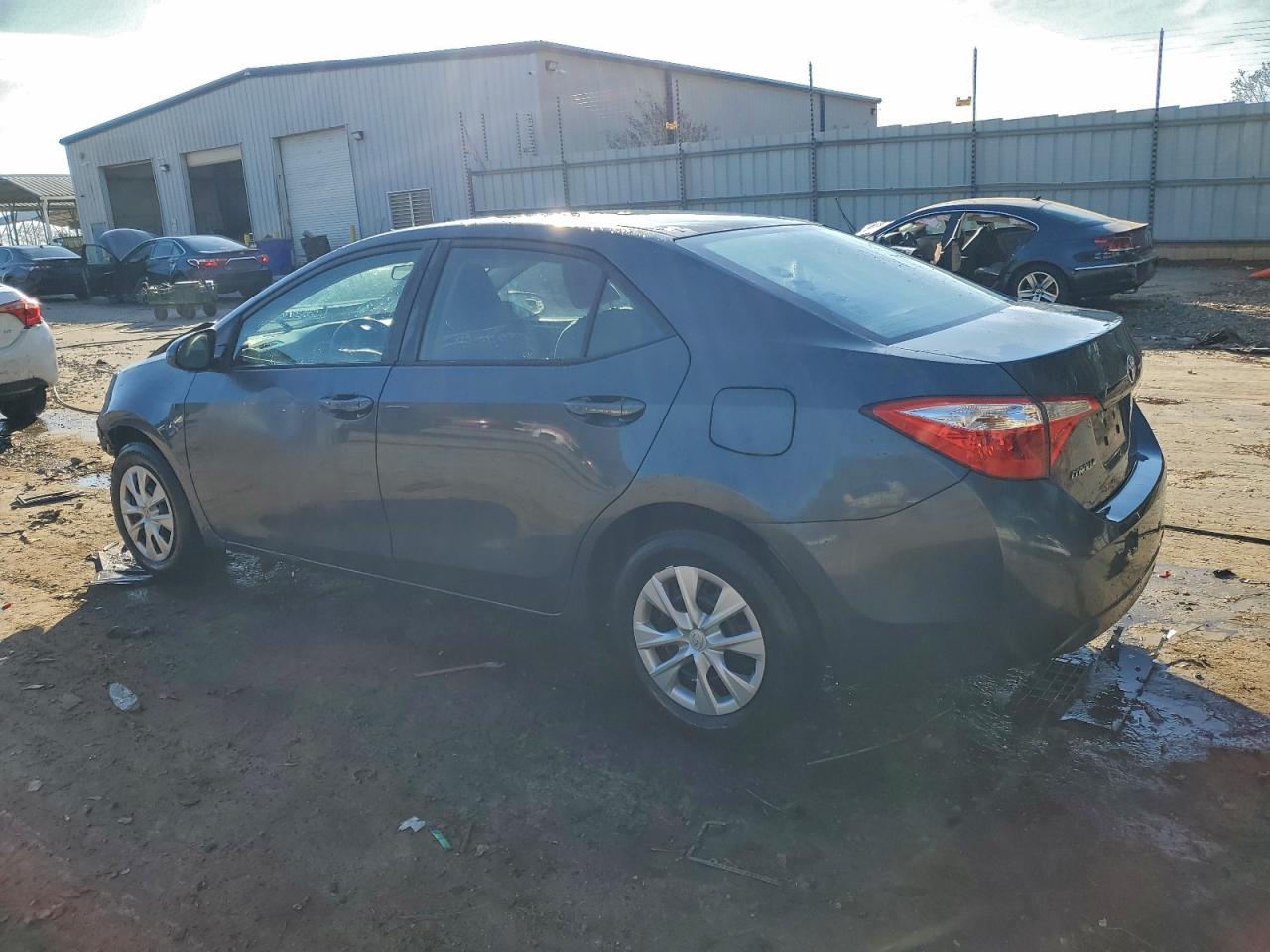 2016 TOYOTA COROLLA L photo 2