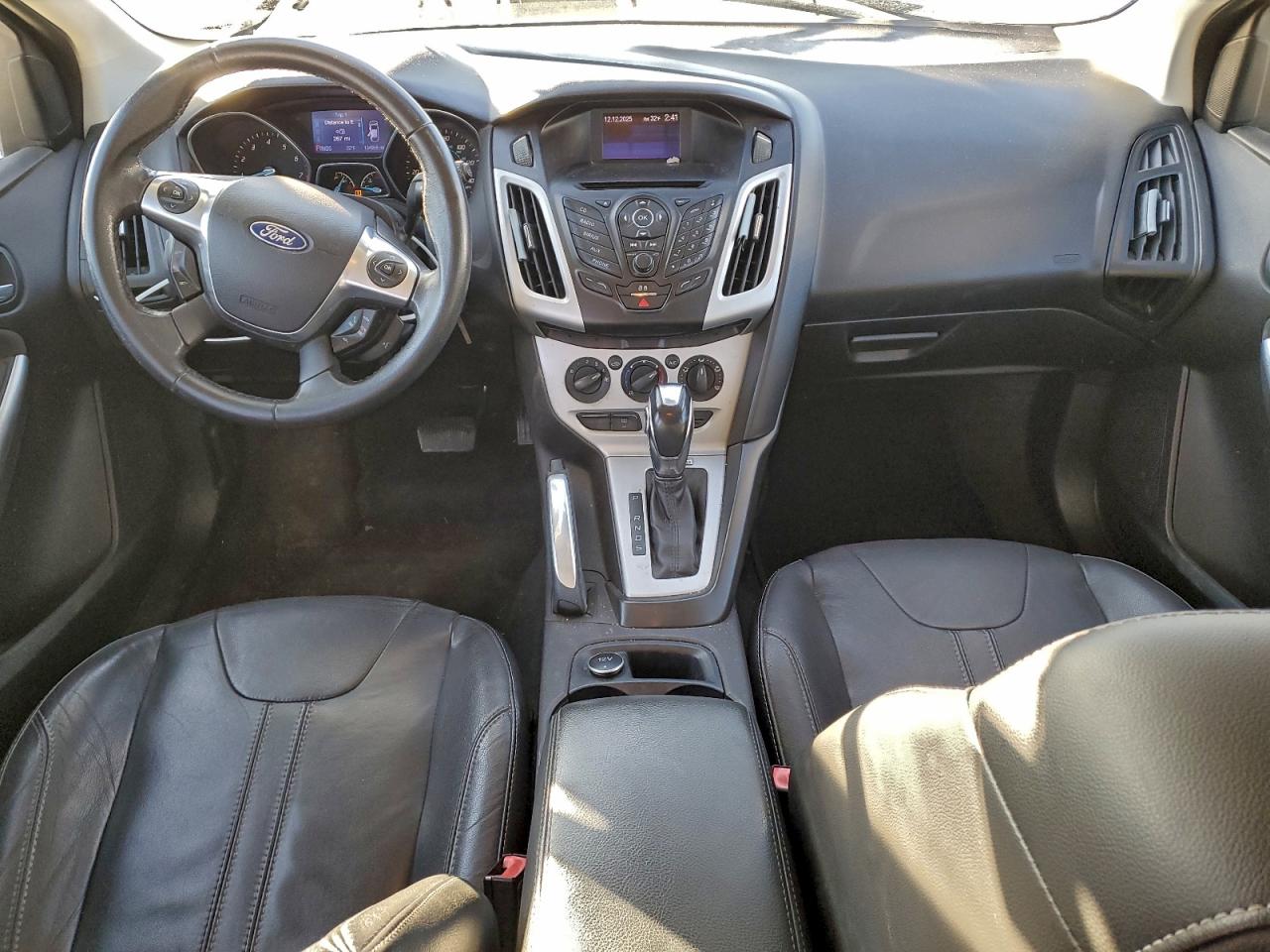 2013 FORD FOCUS SE photo 8