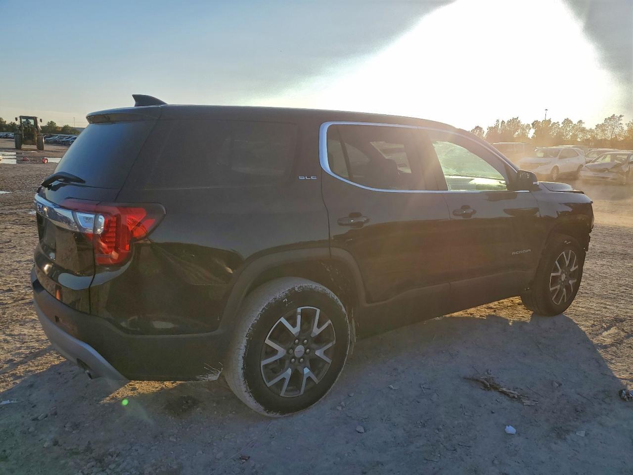 2021 GMC ACADIA SLE photo 3