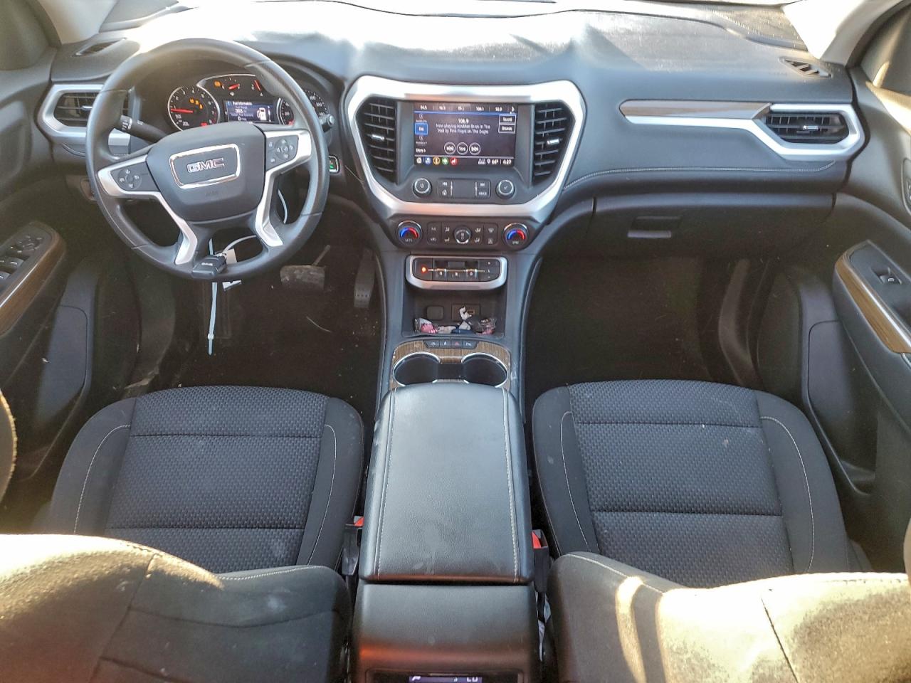2021 GMC ACADIA SLE photo 8