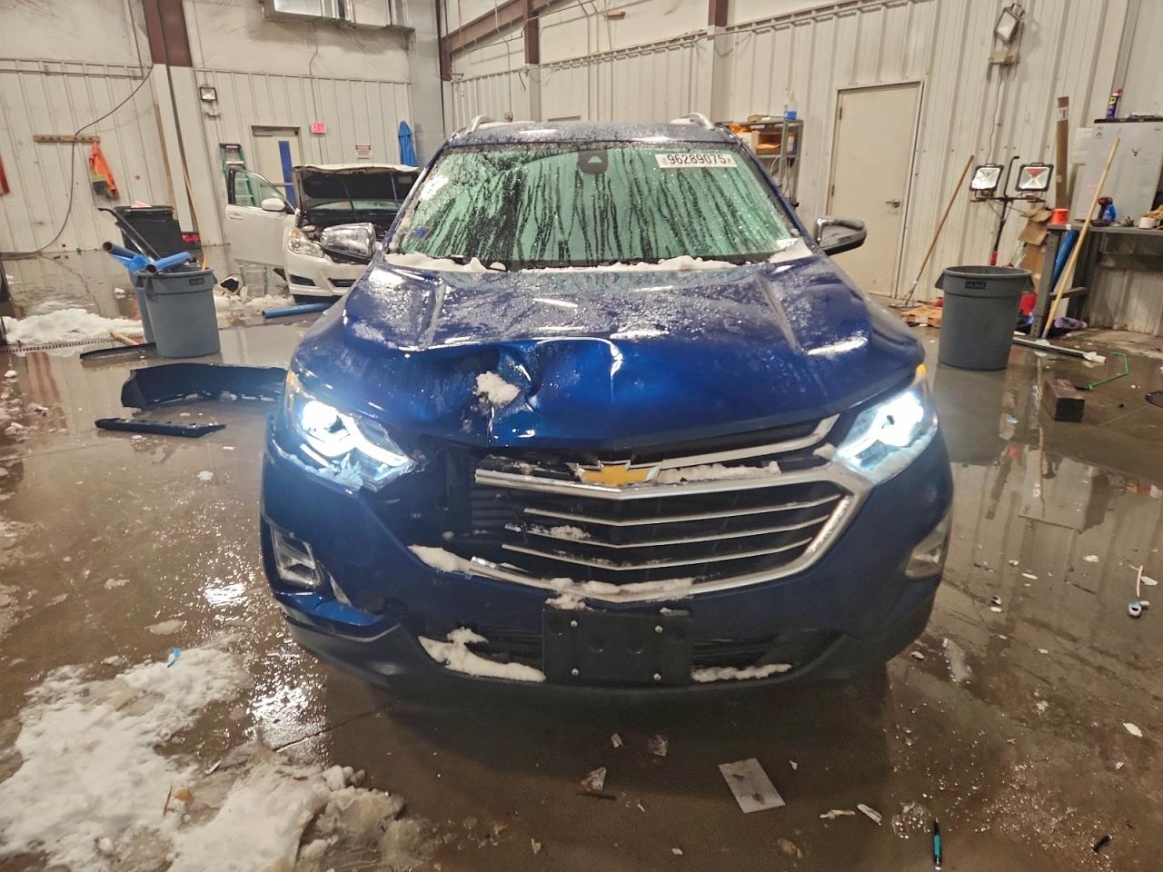 2020 CHEVROLET EQUINOX PREMIER photo 5
