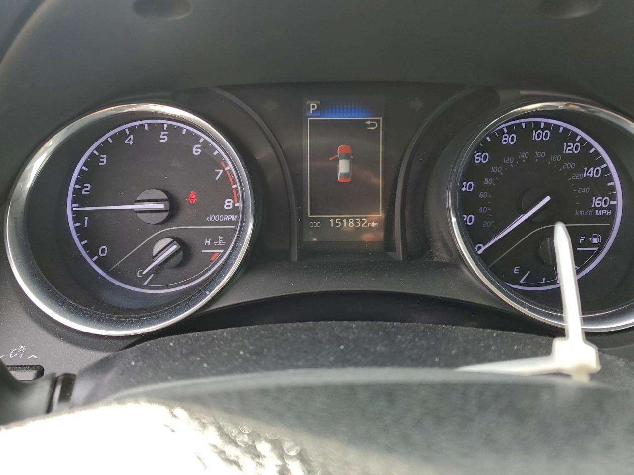2019 TOYOTA CAMRY L photo 9