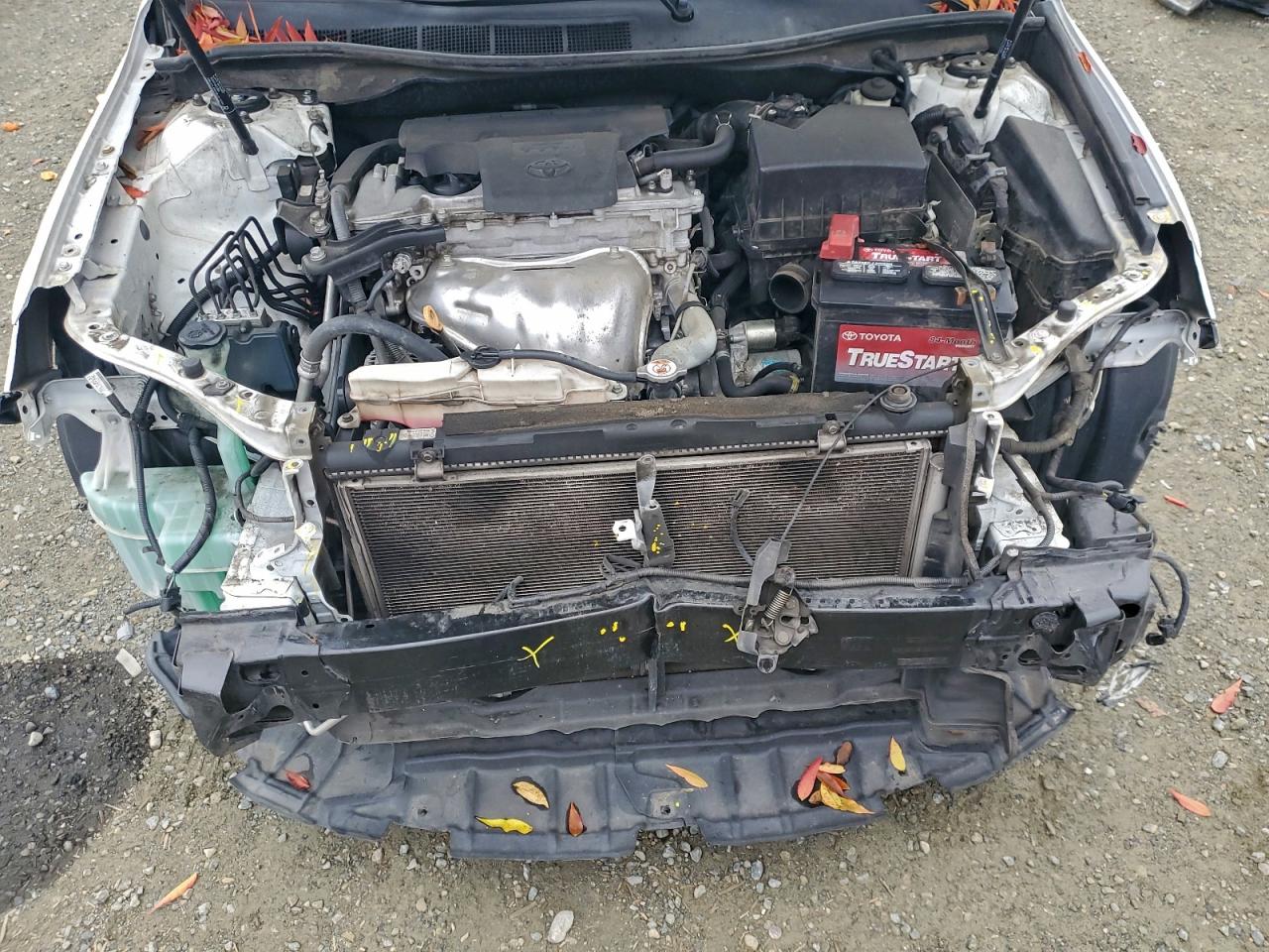 2017 TOYOTA CAMRY LE photo 11