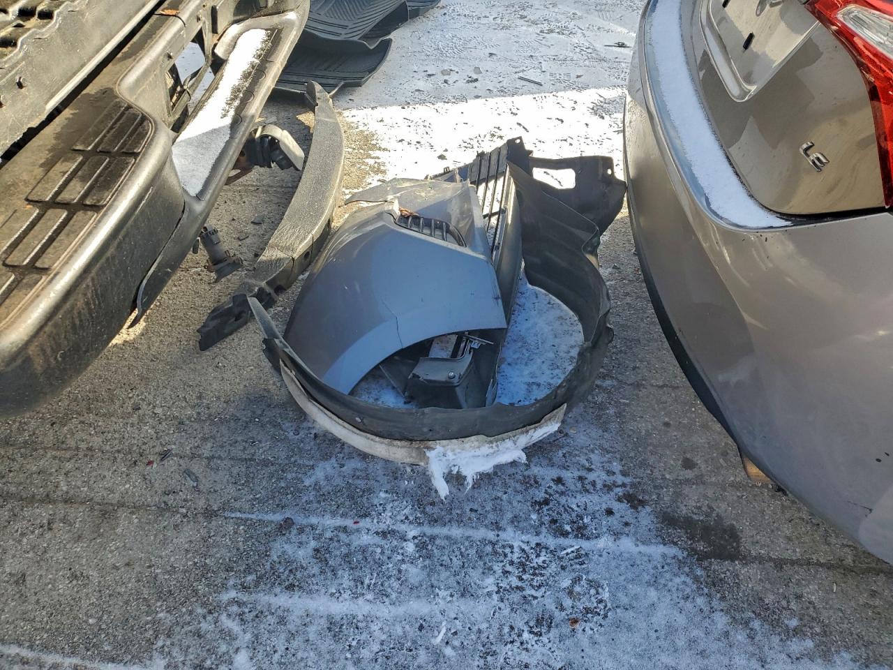 2016 TOYOTA COROLLA L photo 12