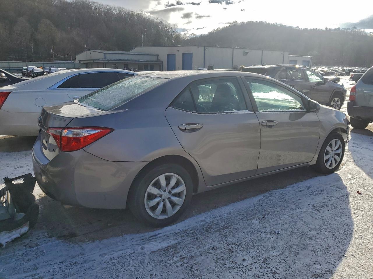 2016 TOYOTA COROLLA L photo 3