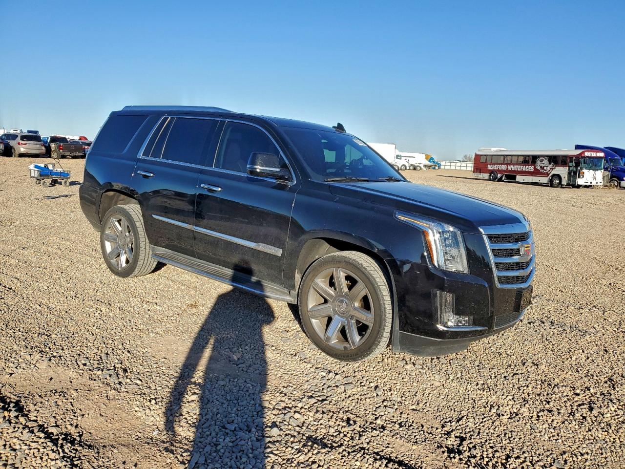 2015 CADILLAC ESCALADE LUXURY photo 4