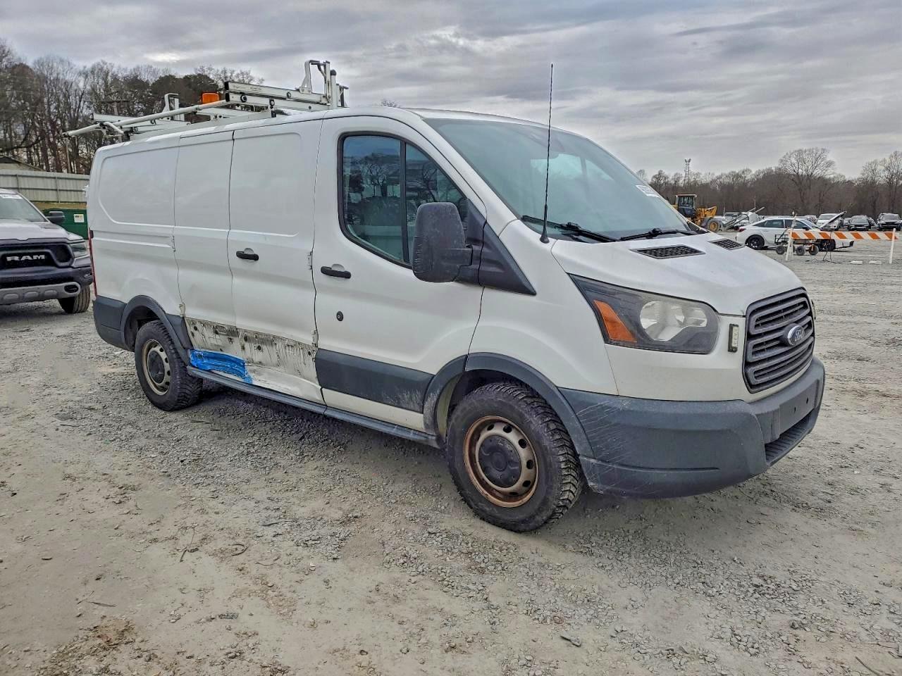 2017 FORD TRANSIT 150 DELIVERY VAN photo 4
