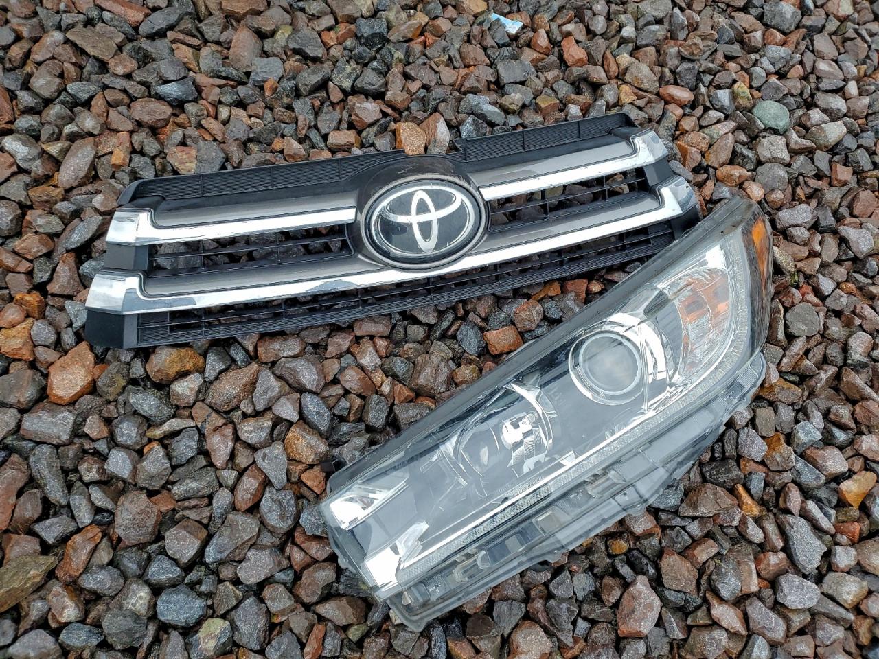 2019 TOYOTA HIGHLANDER LIMITED PLATINUM photo 37