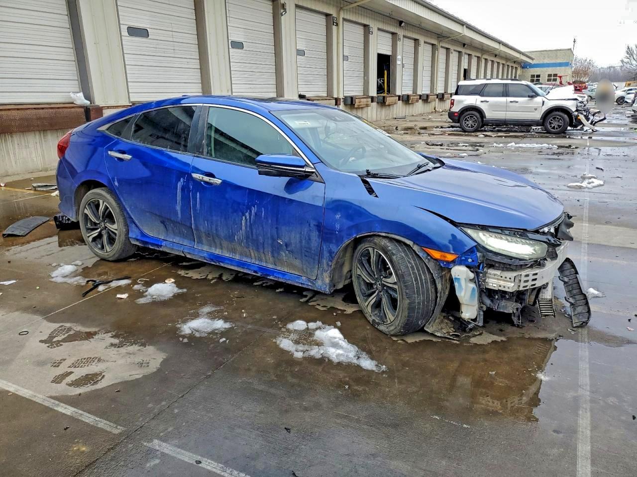 2017 HONDA CIVIC TOURING photo 4