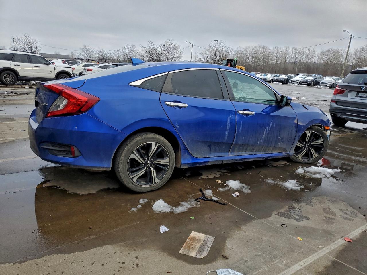 2017 HONDA CIVIC TOURING photo 3