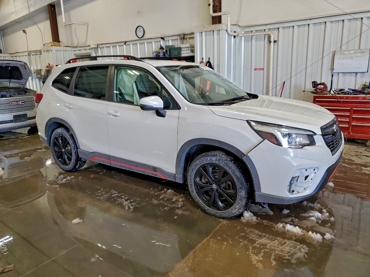 2020 SUBARU FORESTER SPORT photo 4