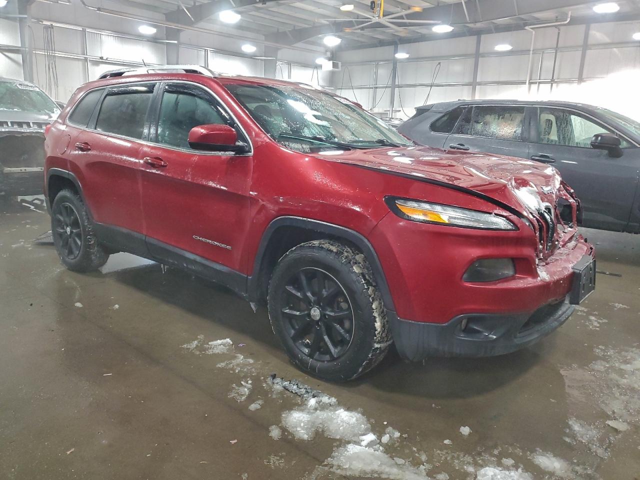 2017 JEEP CHEROKEE LATITUDE photo 4