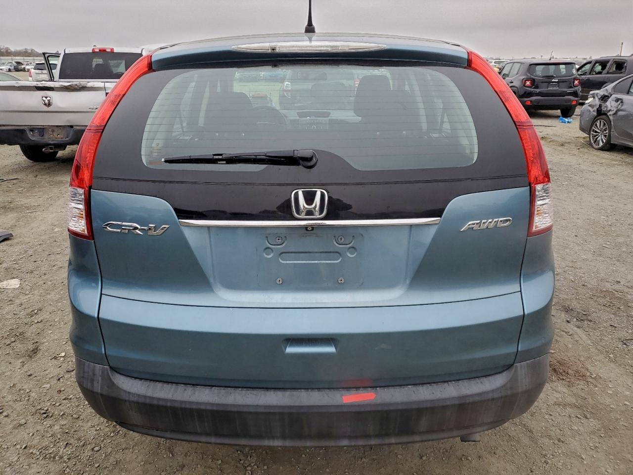 2014 HONDA CR-V LX photo 6