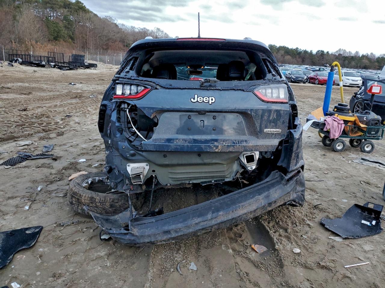 2019 JEEP CHEROKEE LATITUDE PLUS photo 6