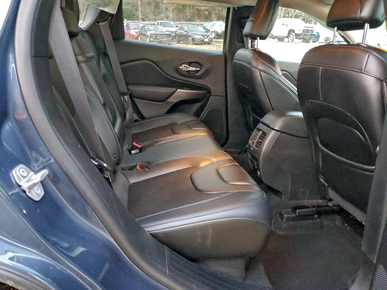 2019 JEEP CHEROKEE LATITUDE PLUS photo 11