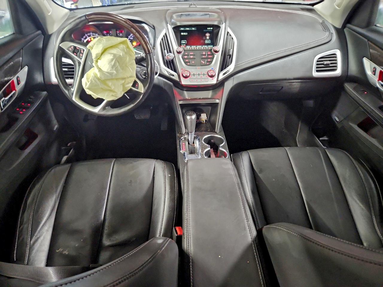 2017 GMC TERRAIN DENALI photo 15