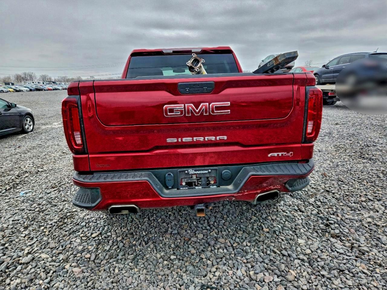 2021 GMC SIERRA K1500 AT4 photo 6