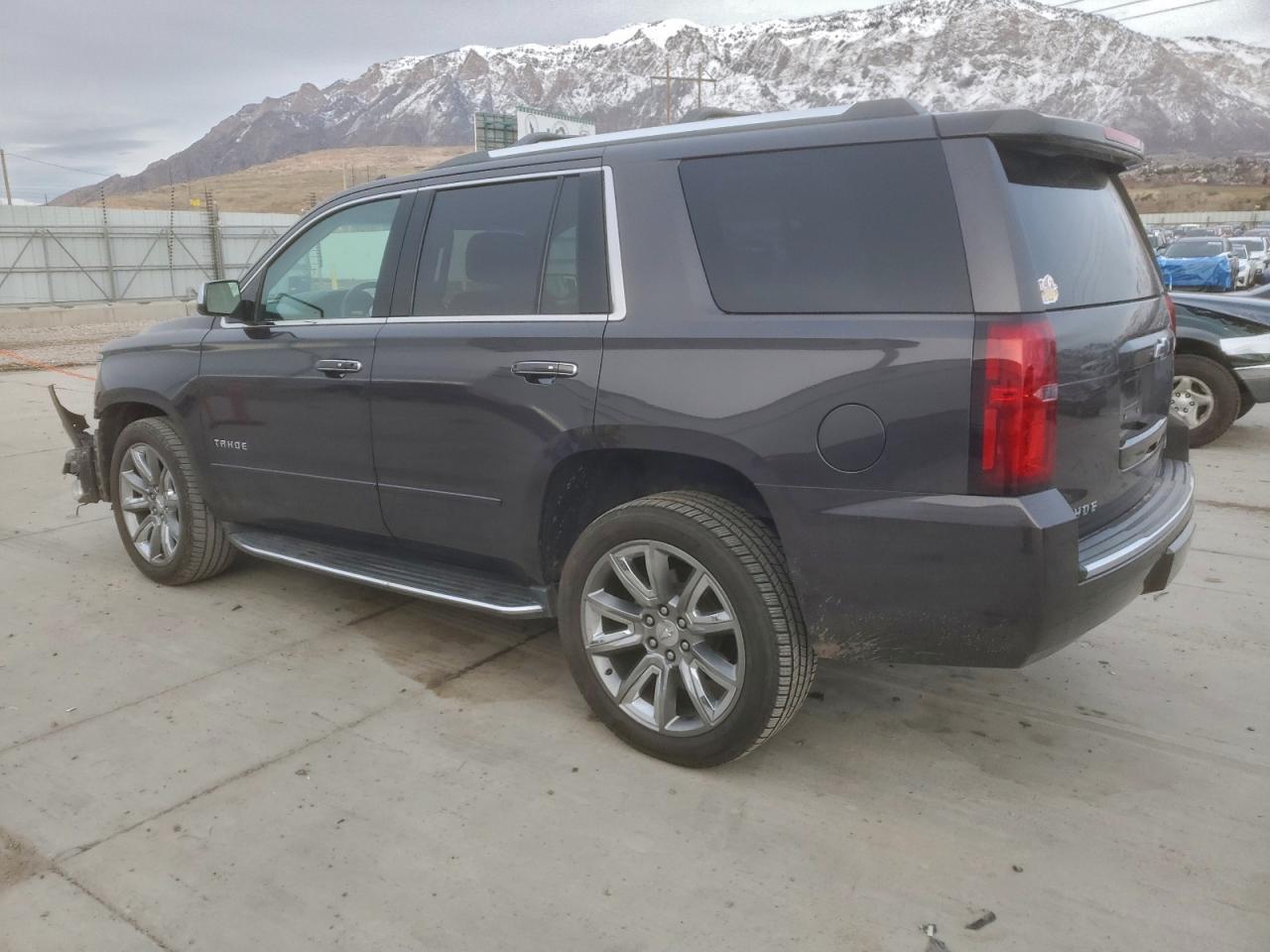 2017 CHEVROLET TAHOE K1500 PREMIER photo 2