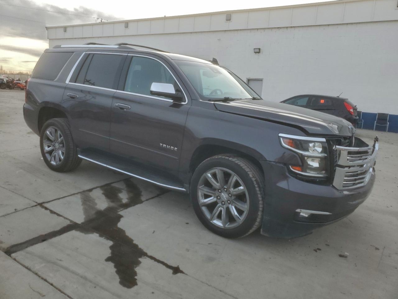 2017 CHEVROLET TAHOE K1500 PREMIER photo 4