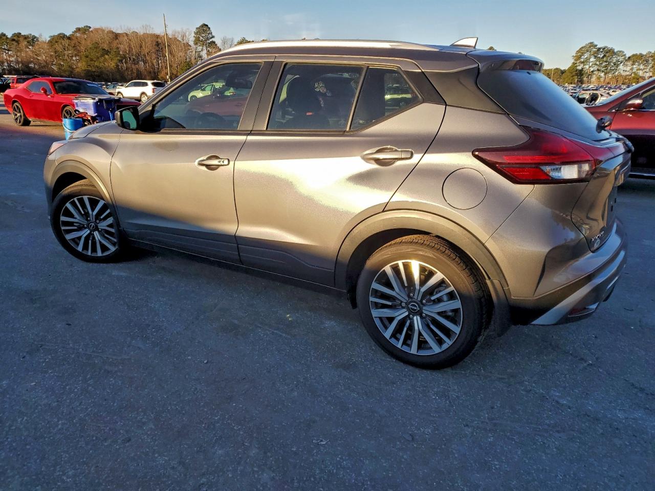 2023 NISSAN KICKS SV photo 2