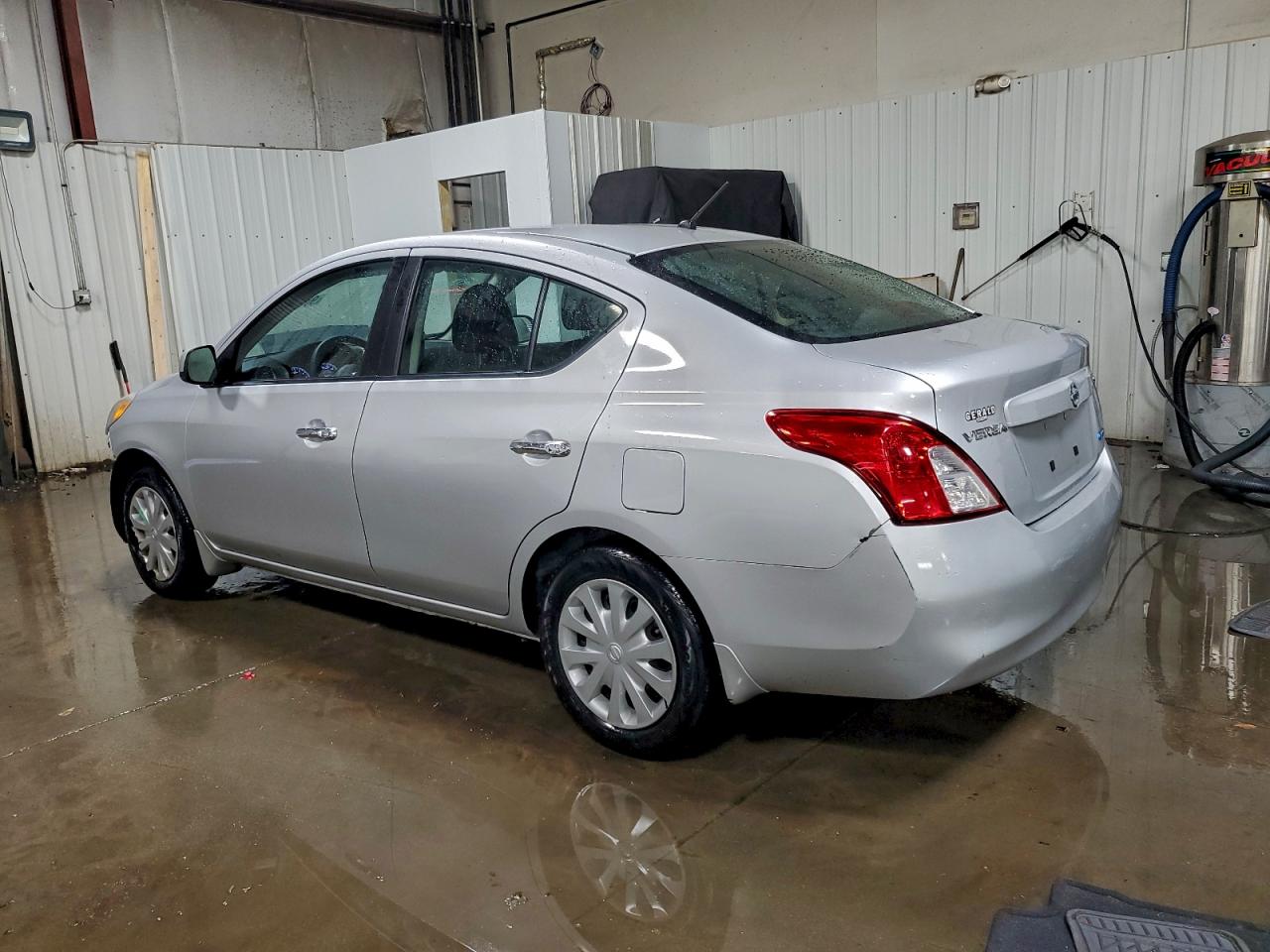 2012 NISSAN VERSA S photo 2