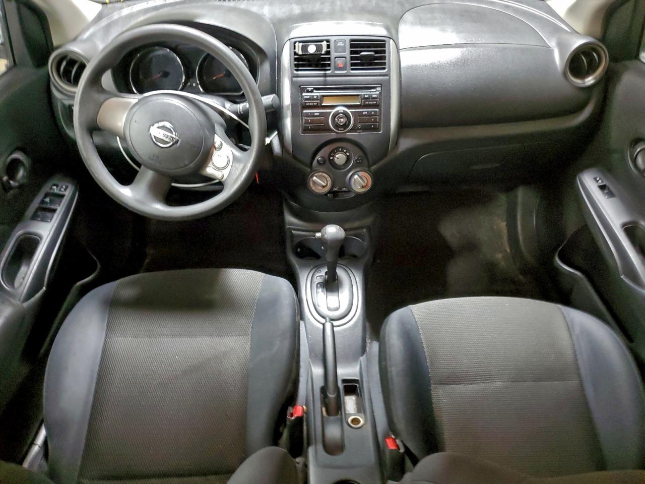 2012 NISSAN VERSA S photo 8
