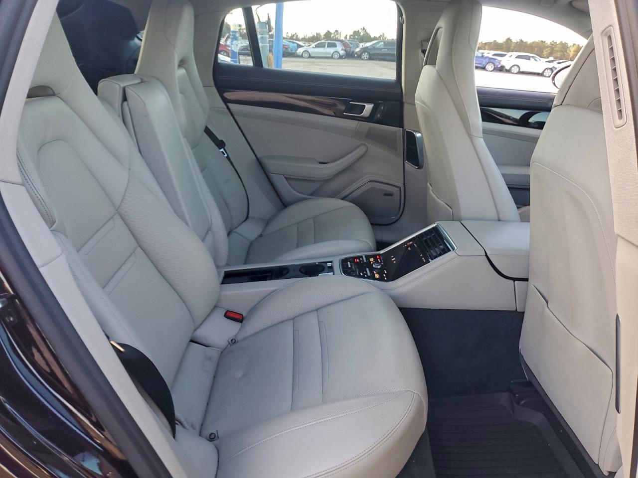 2022 PORSCHE PANAMERA BASE photo 10