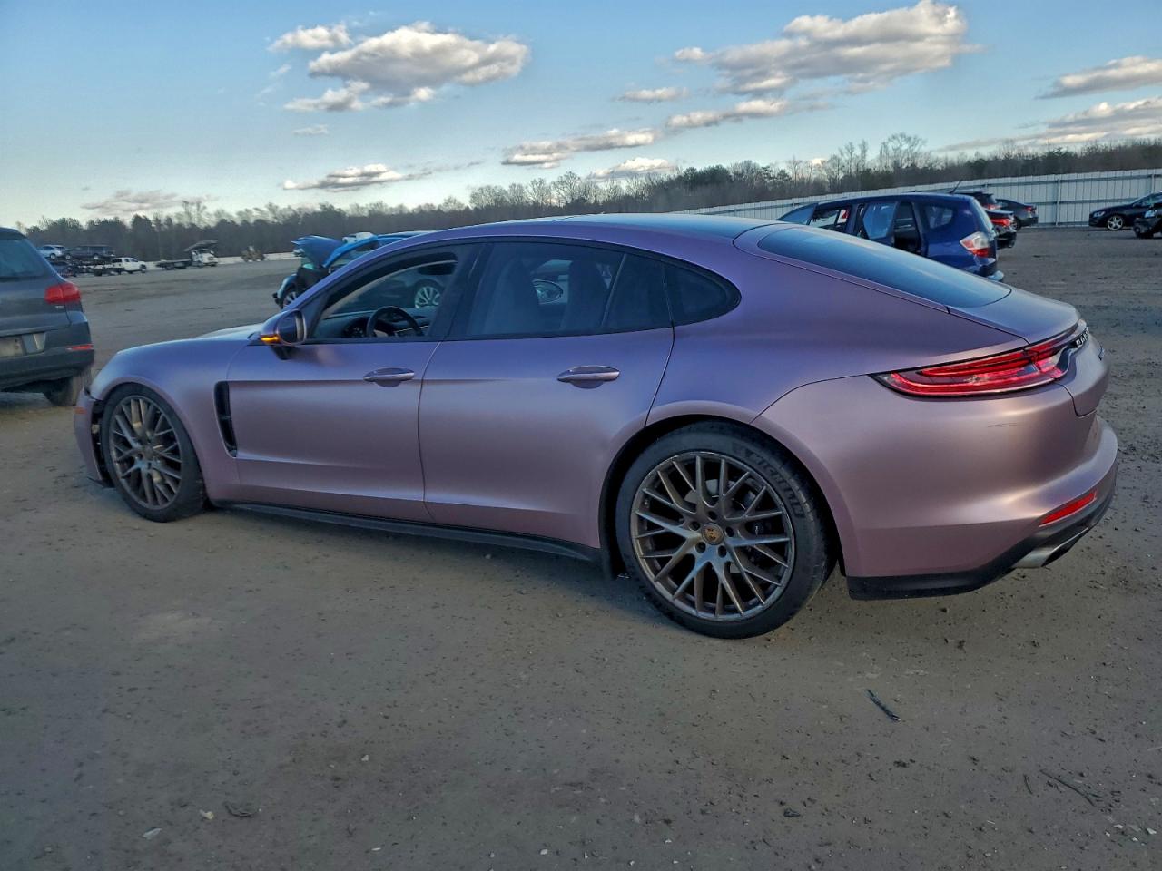 2022 PORSCHE PANAMERA BASE photo 2