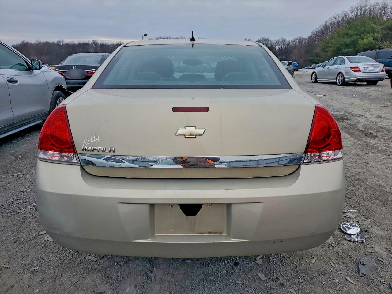 2010 CHEVROLET IMPALA LS photo 6