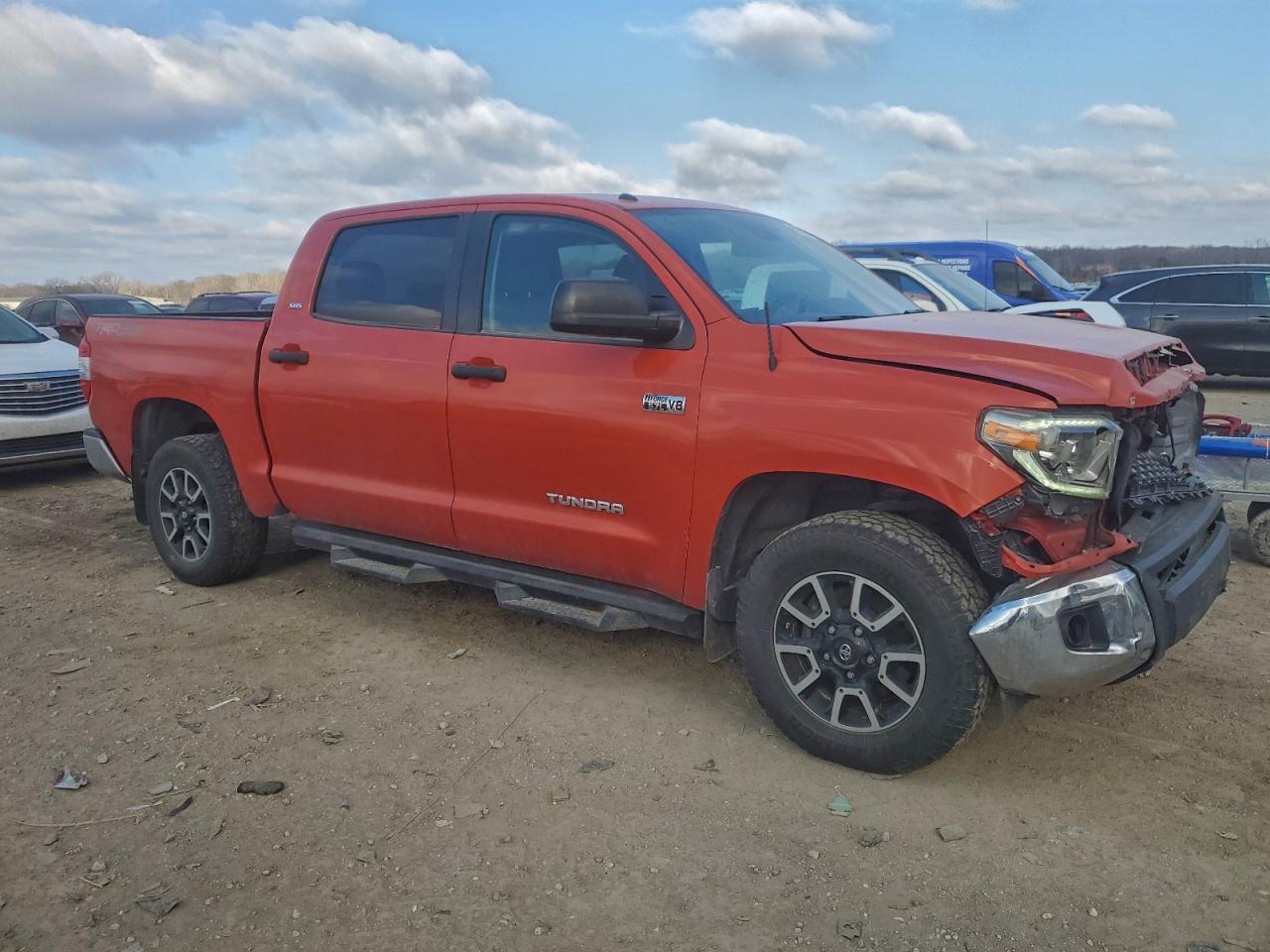 2018 TOYOTA TUNDRA CREWMAX SR5 photo 7