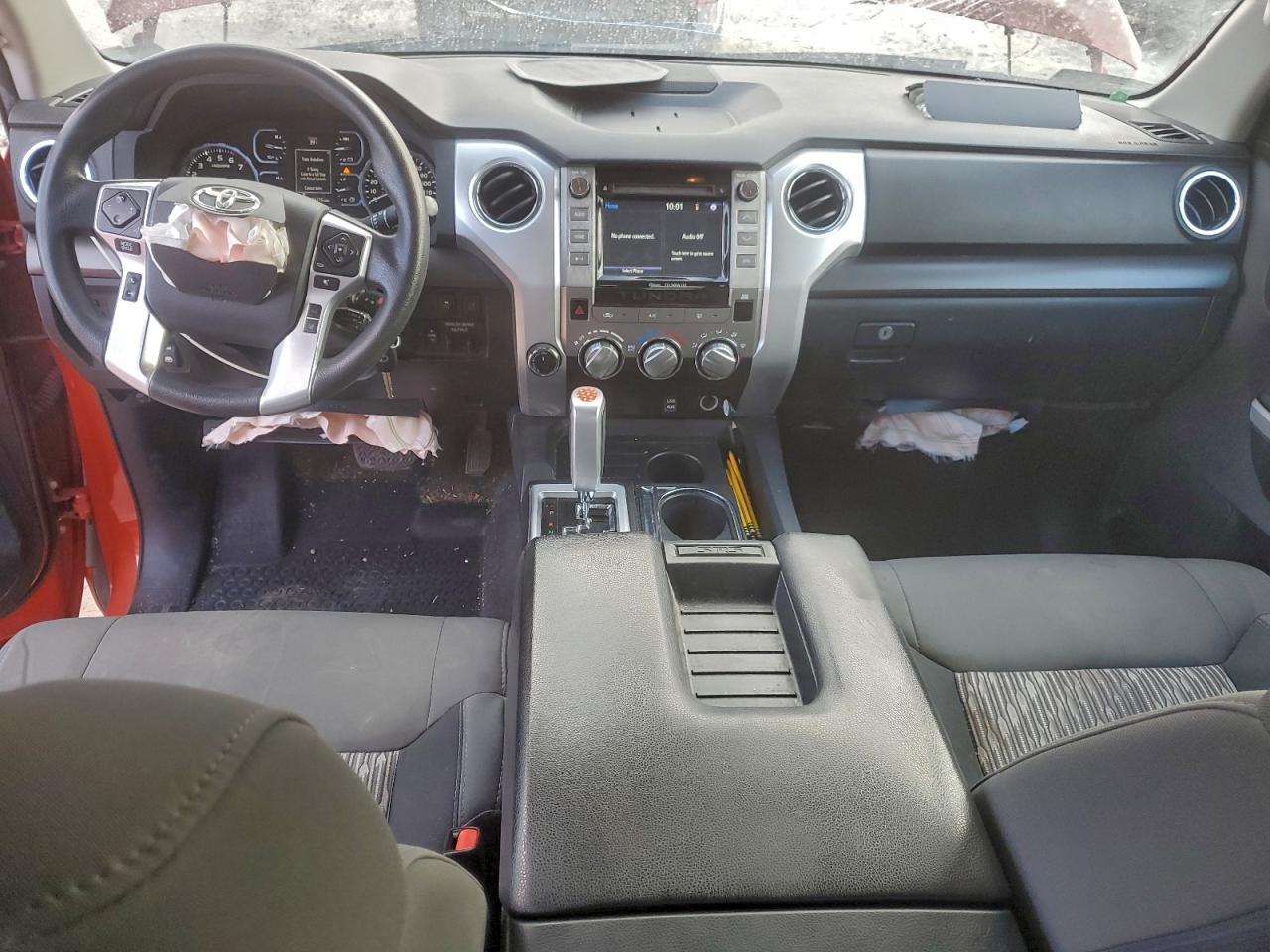 2018 TOYOTA TUNDRA CREWMAX SR5 photo 15