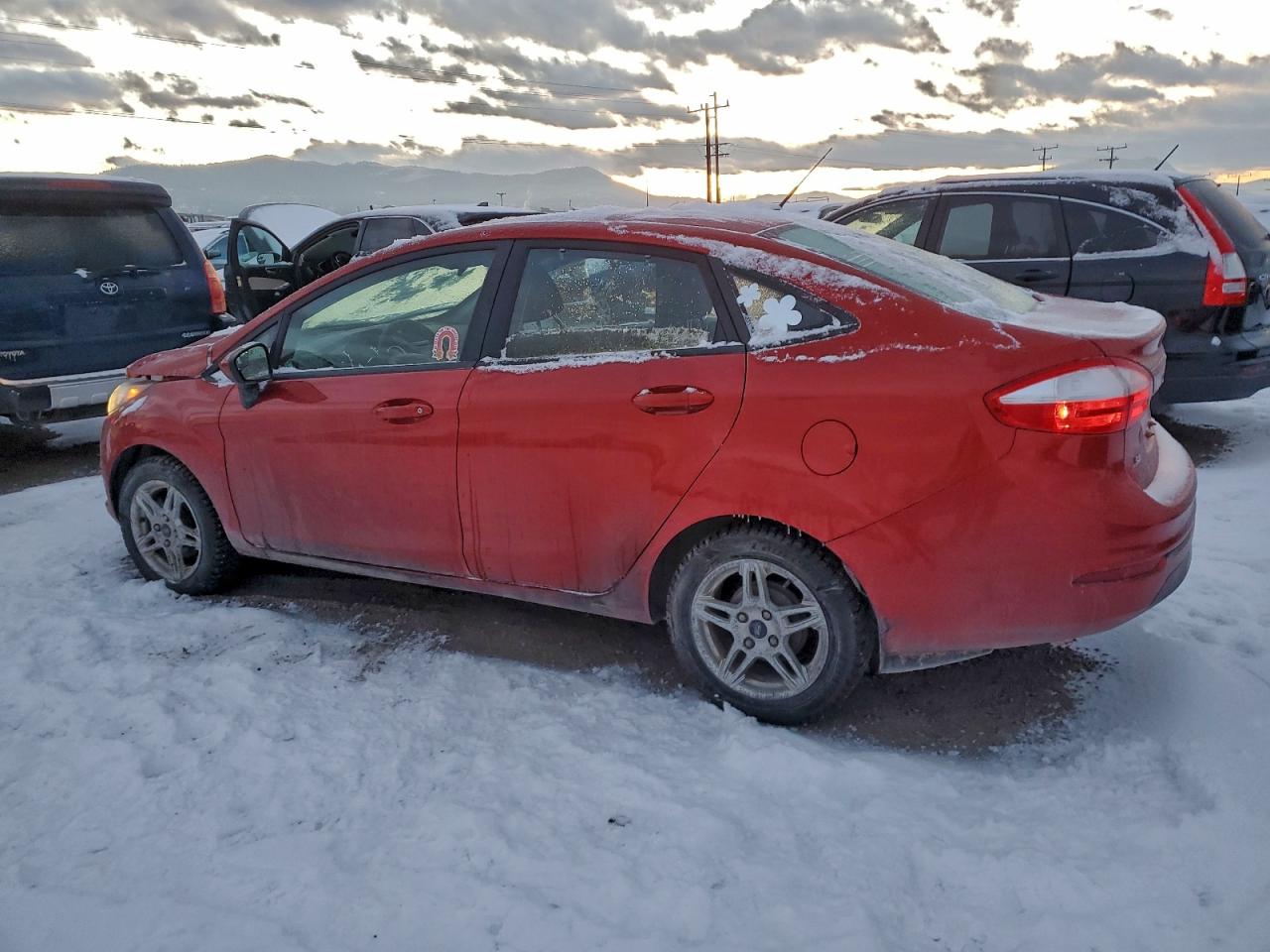 2018 FORD FIESTA SE photo 3