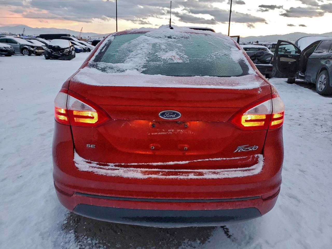 2018 FORD FIESTA SE photo 11