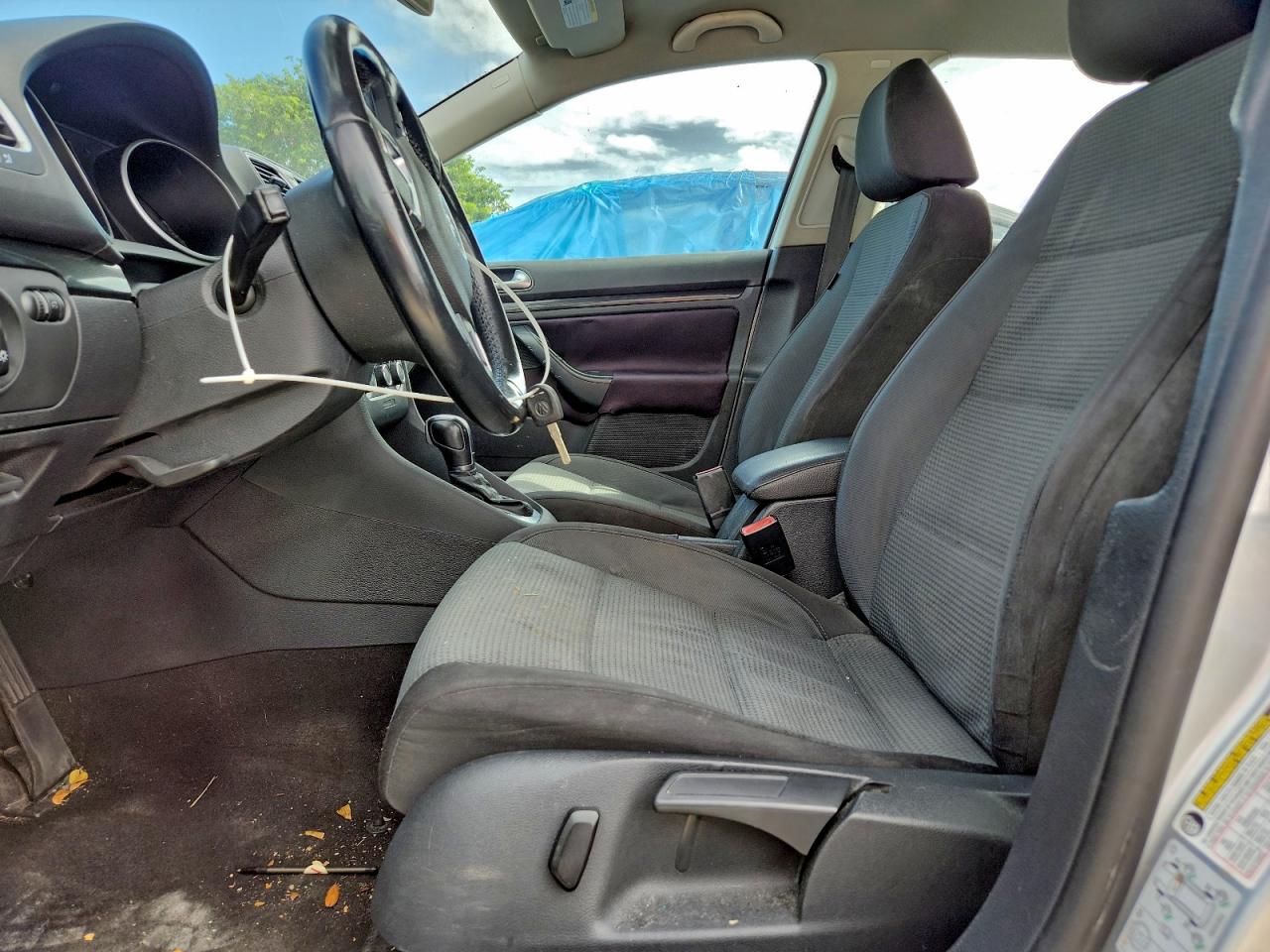 2014 VOLKSWAGEN JETTA S photo 7
