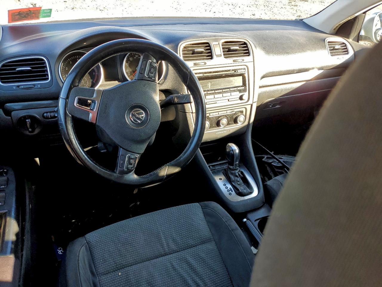 2014 VOLKSWAGEN JETTA S photo 8