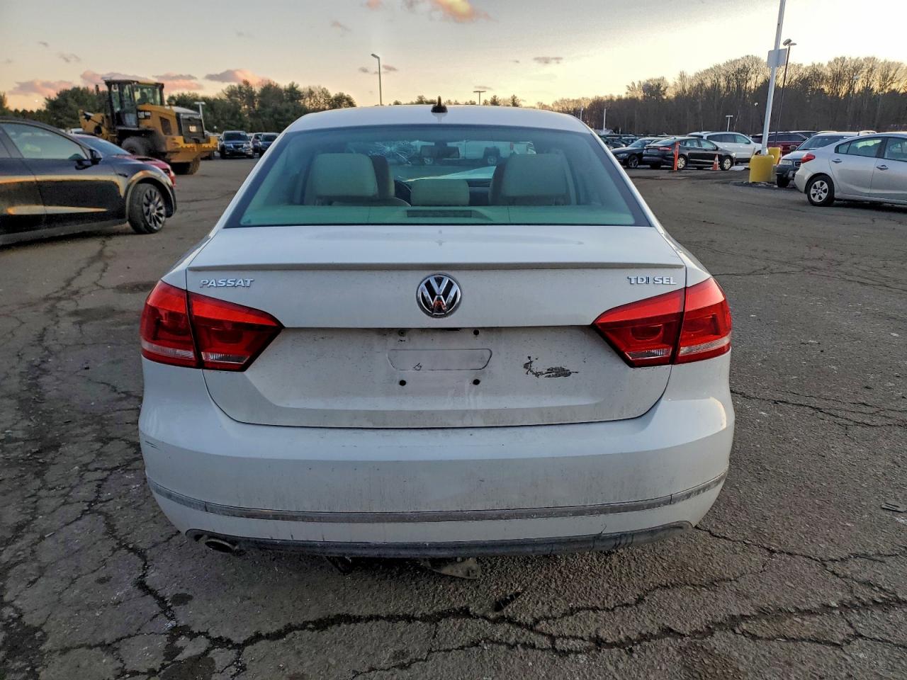 2014 VOLKSWAGEN PASSAT SEL photo 11