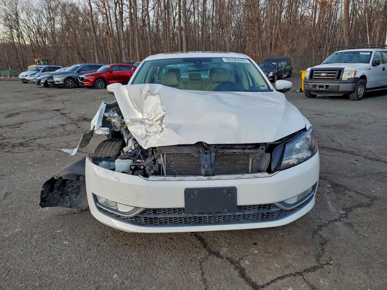 2014 VOLKSWAGEN PASSAT SEL photo 9