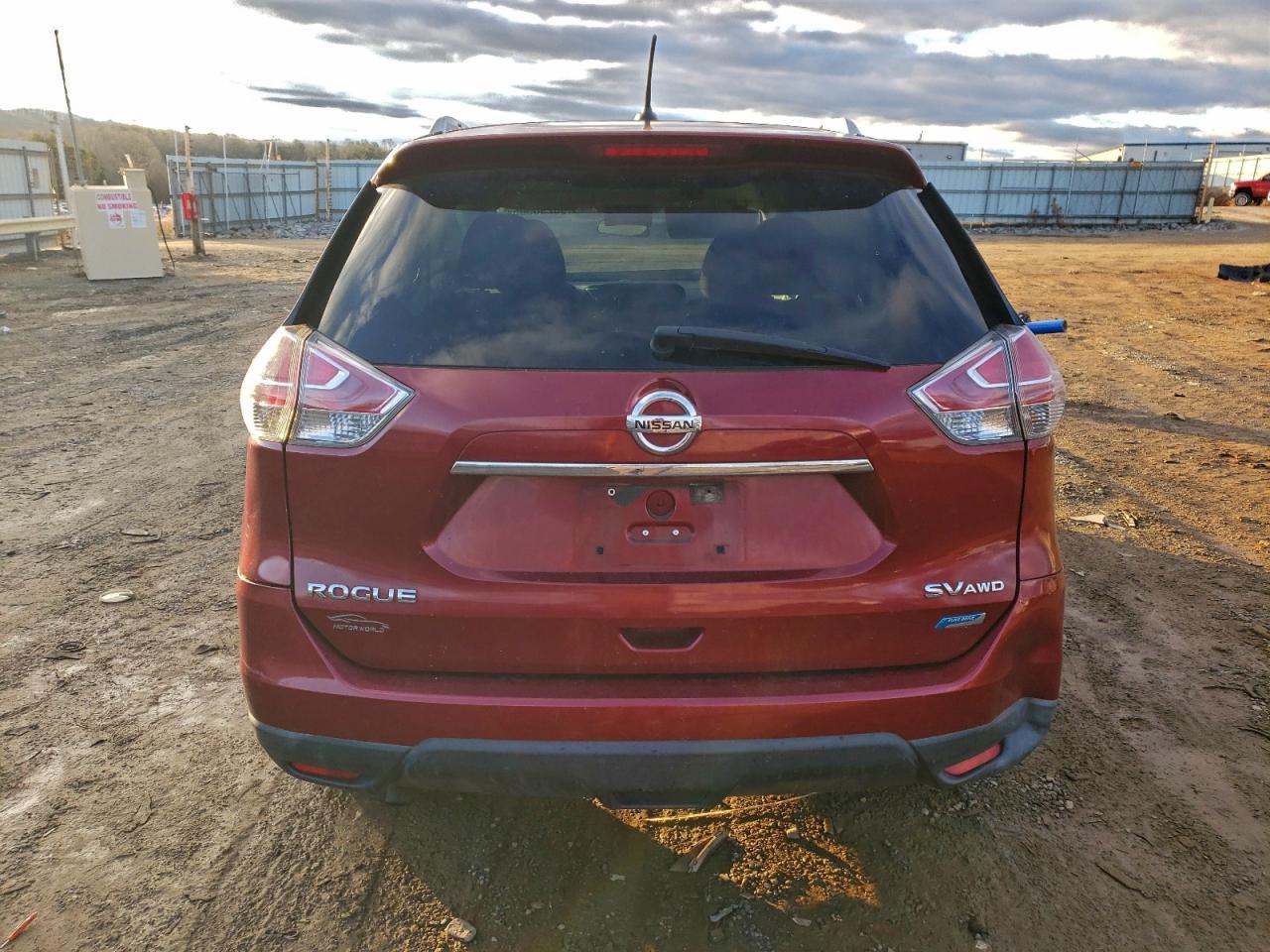 2014 NISSAN ROGUE S photo 6