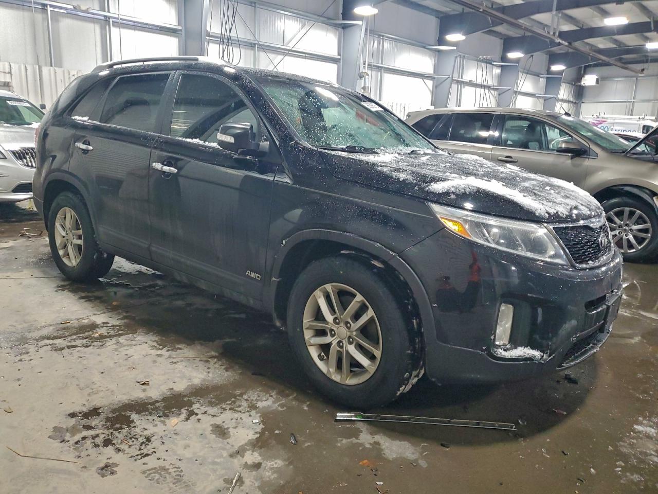 2015 KIA SORENTO LX photo 4