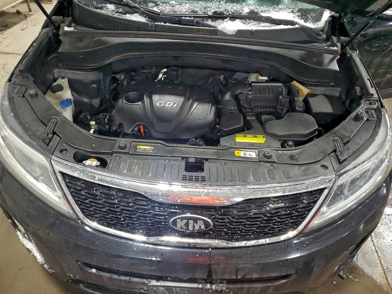 2015 KIA SORENTO LX photo 12