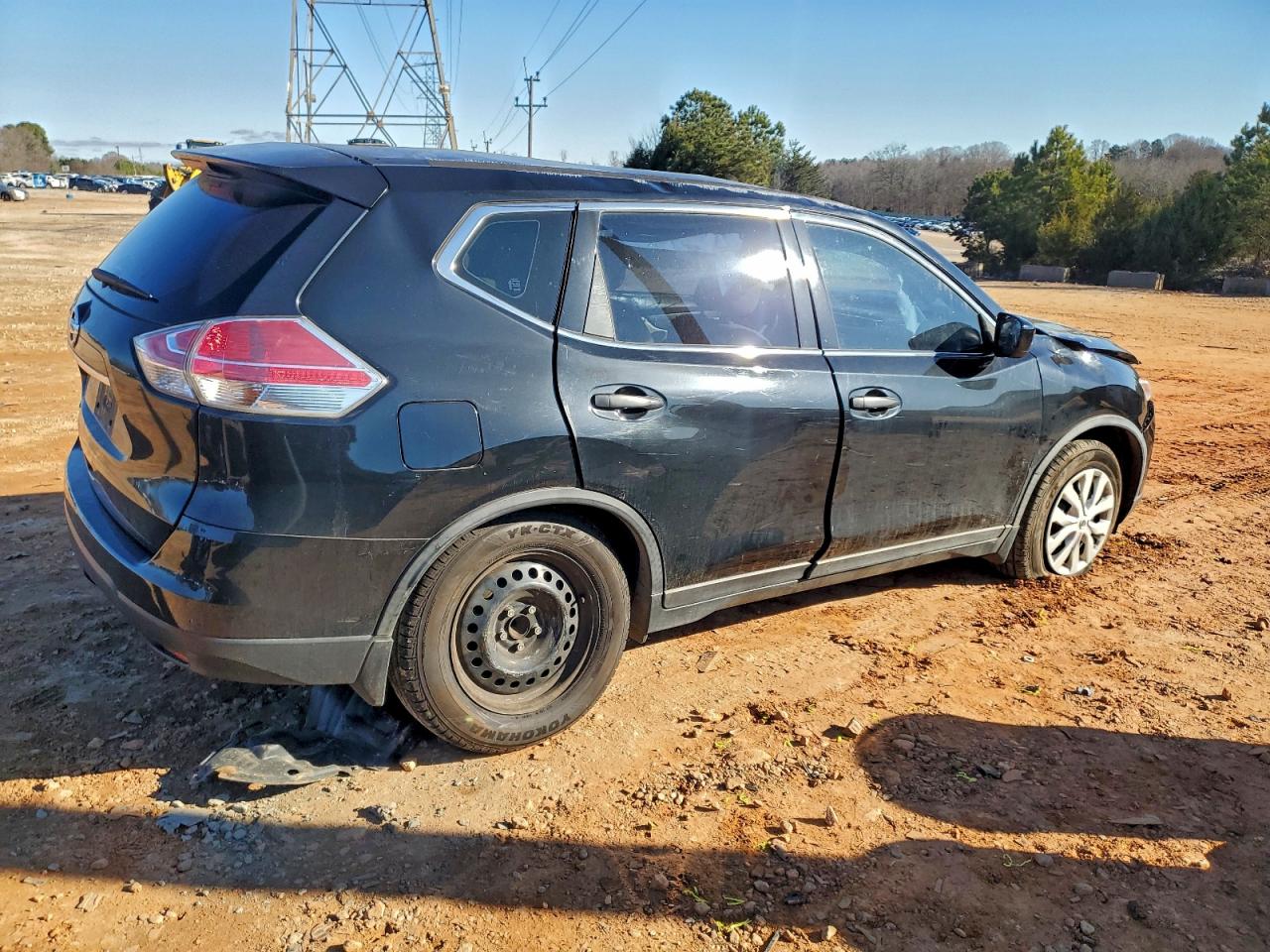 2016 NISSAN ROGUE S photo 3