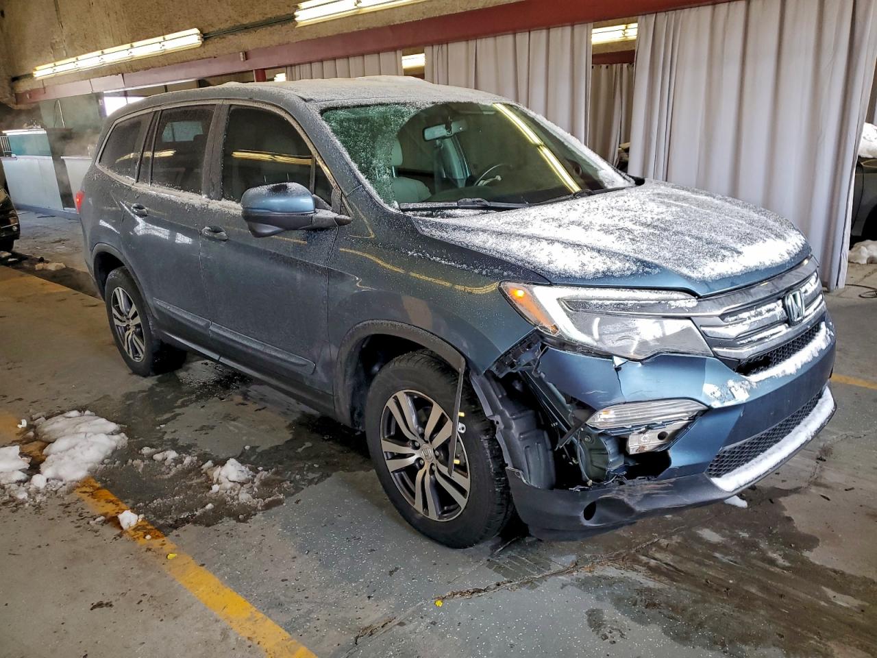 2016 HONDA PILOT EXL photo 4