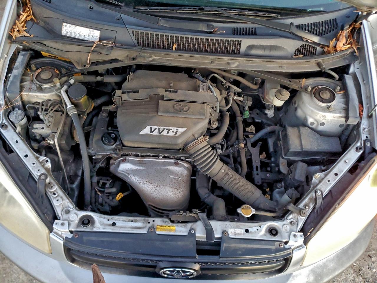 2004 TOYOTA RAV4 photo 12