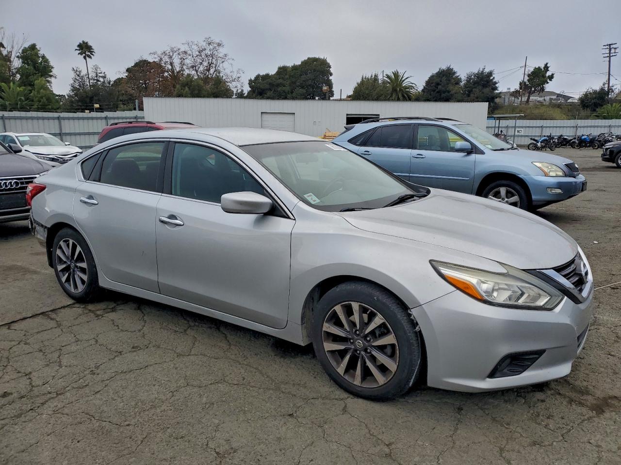 2017 NISSAN ALTIMA 2.5 photo 4