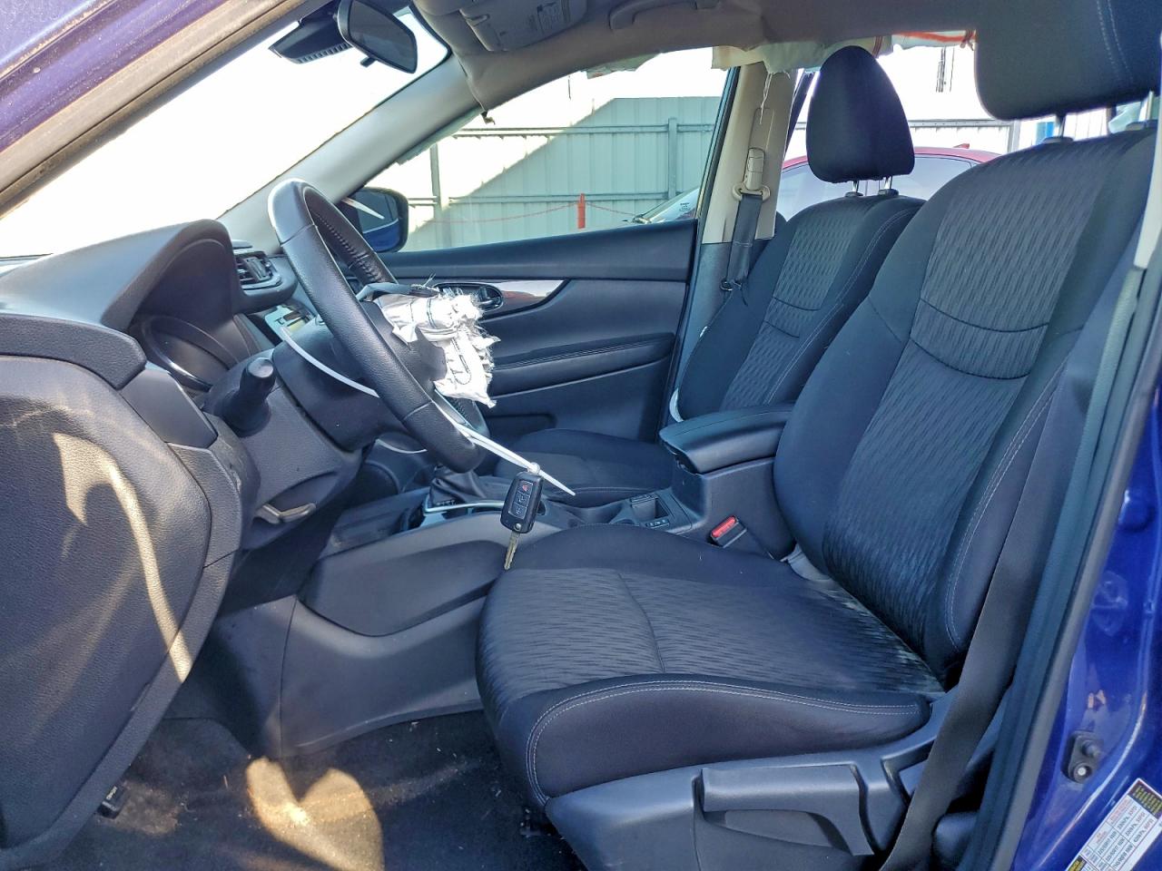 2019 NISSAN ROGUE S photo 13