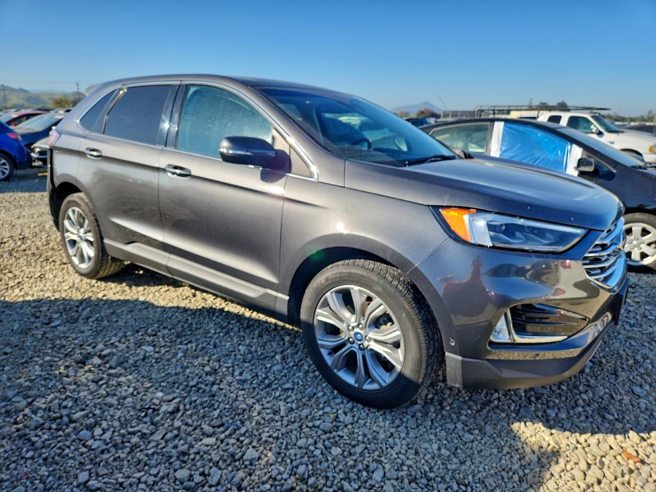 2019 FORD EDGE TITANIUM photo 4